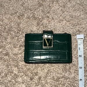 Elegant Green Card Holder